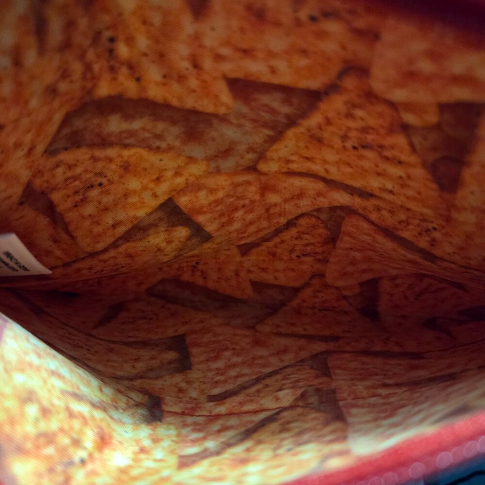 Doritos Design Pouch - Picture 4 of 5